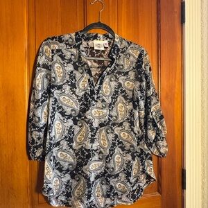 Elegant Paisley Women's Blouse